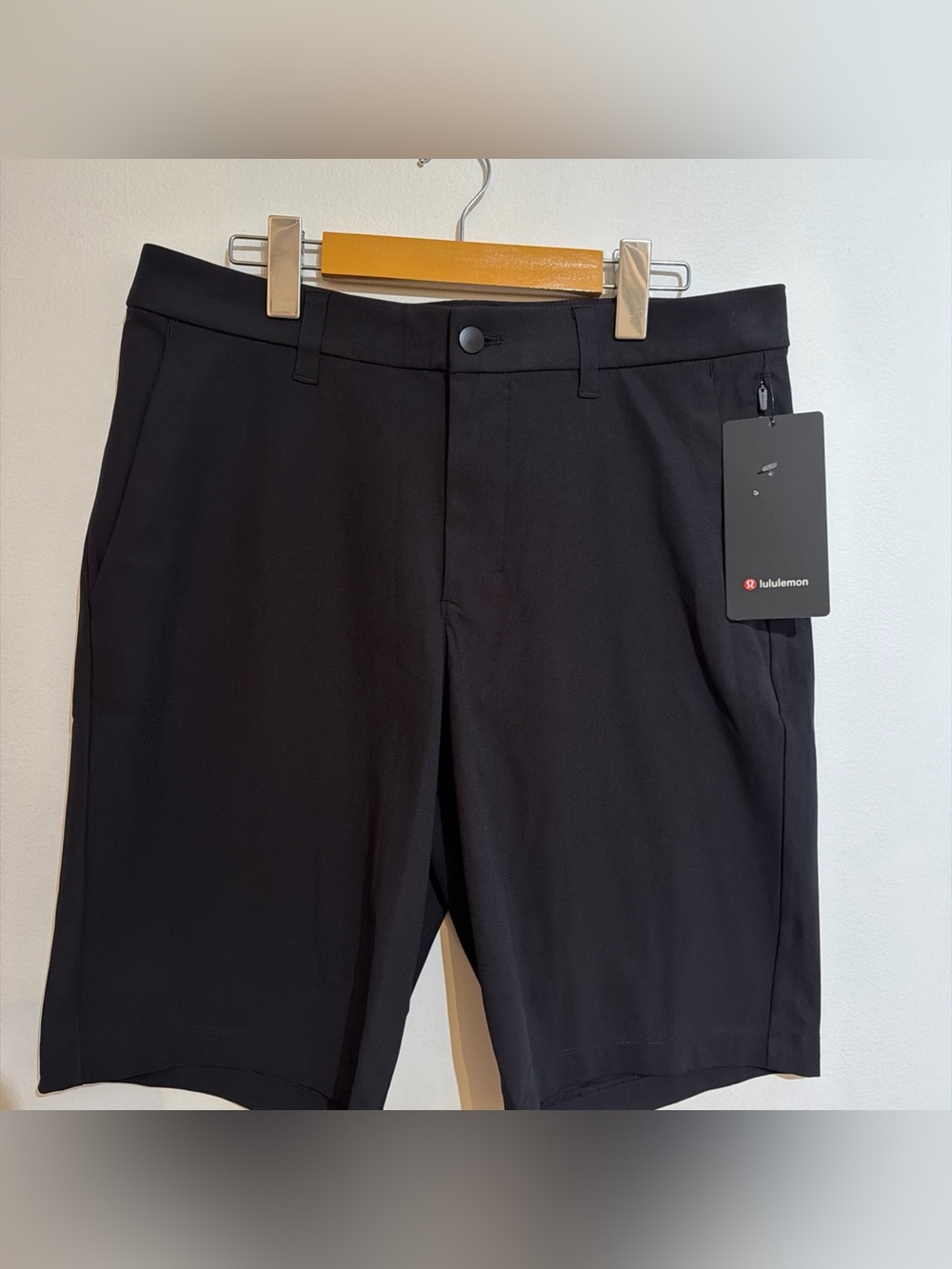 lululemon athletica Men's Black Flat-Front Performance Shorts